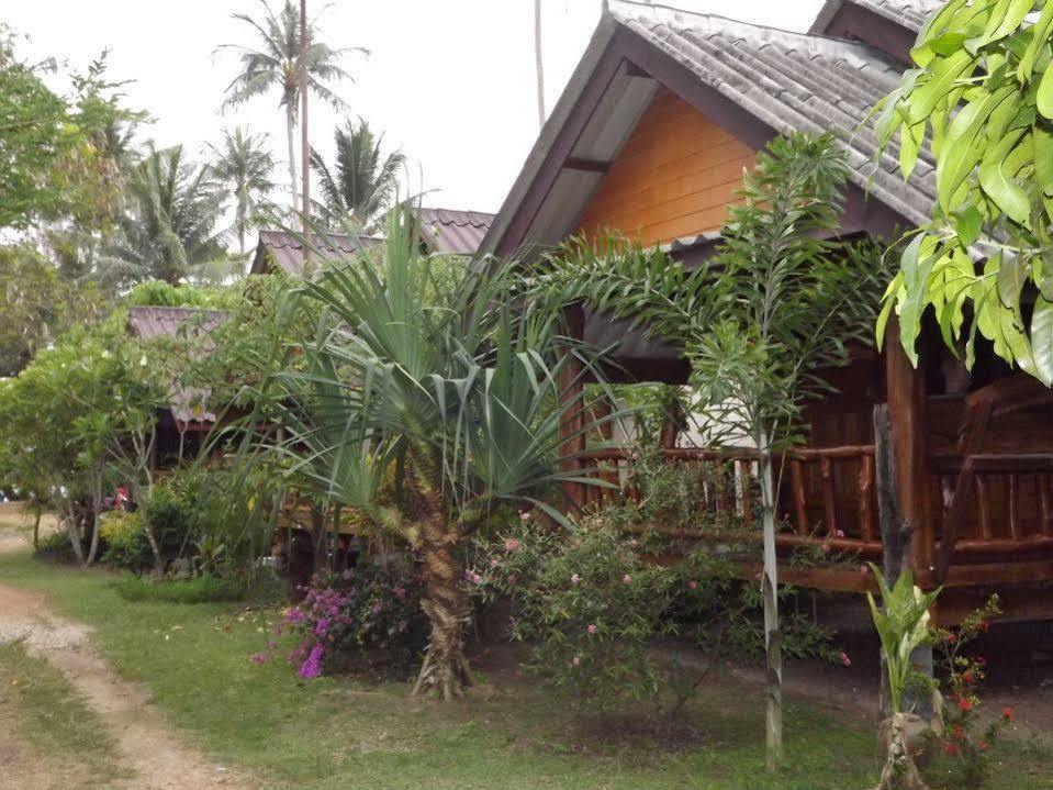 Pasai Beach Lodge Ko Yao Noi Dış mekan fotoğraf